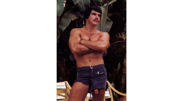 Zipper No.16 © RamBooks