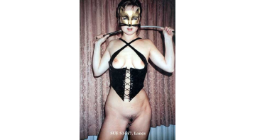 Piercing World No.27