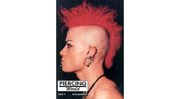 Piercing World No.31 Piercing World No.31