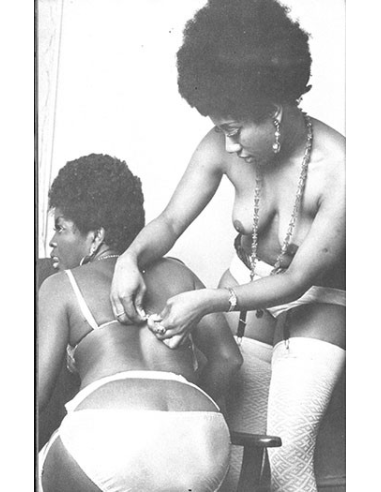 Flatmates © RamBooks