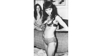 Flatmates No.05 © RamBooks