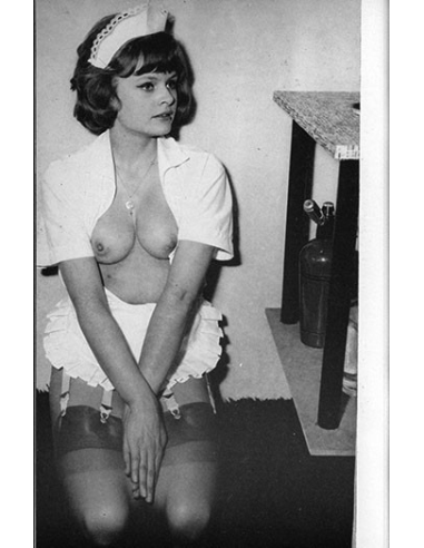 Frills N0.26 © RamBooks