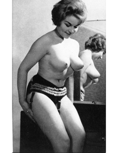 Her No.19 © RamBooks 2